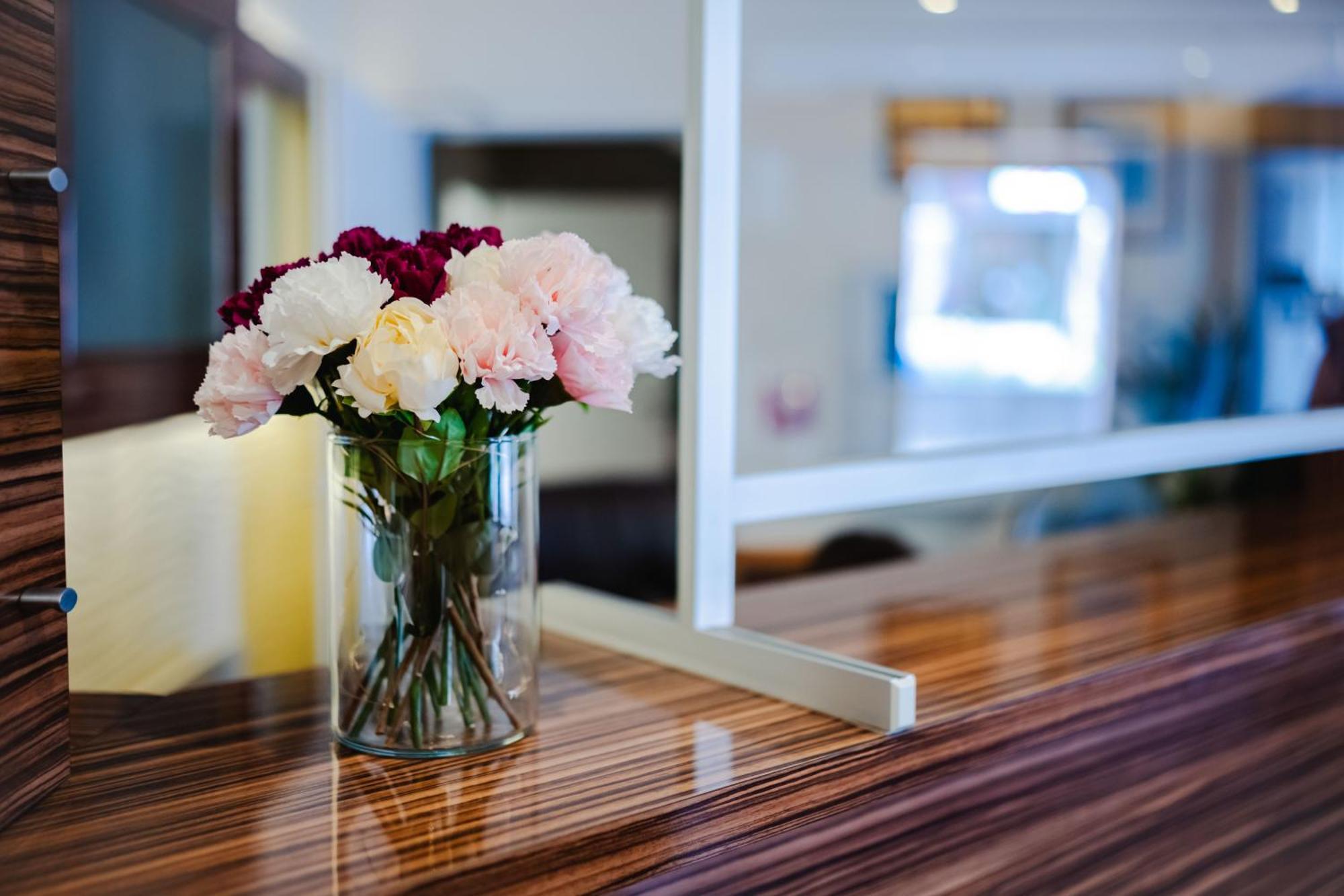 אוסטרבה Hotel Palac Elektra מראה חיצוני תמונה