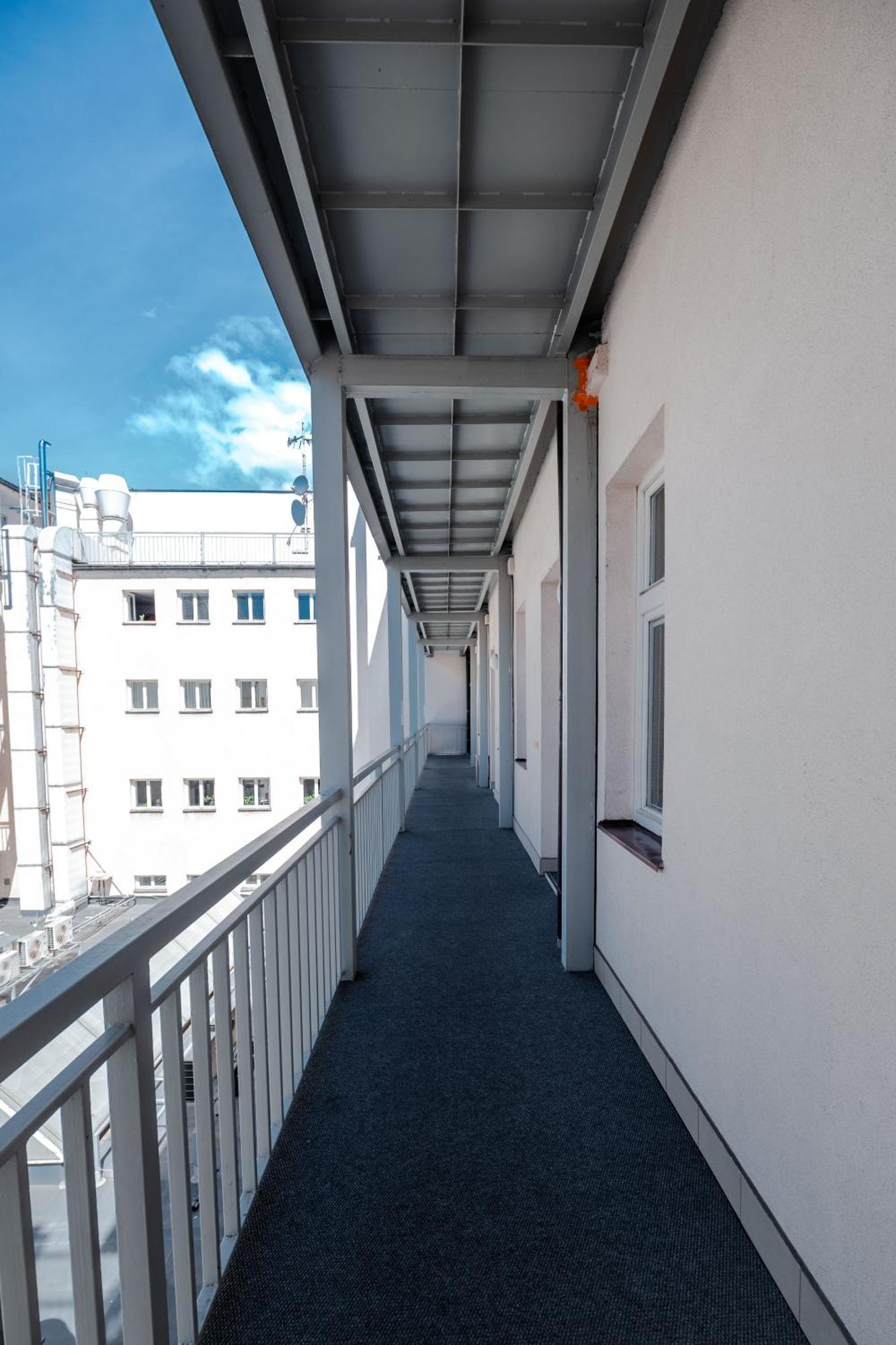 אוסטרבה Hotel Palac Elektra מראה חיצוני תמונה