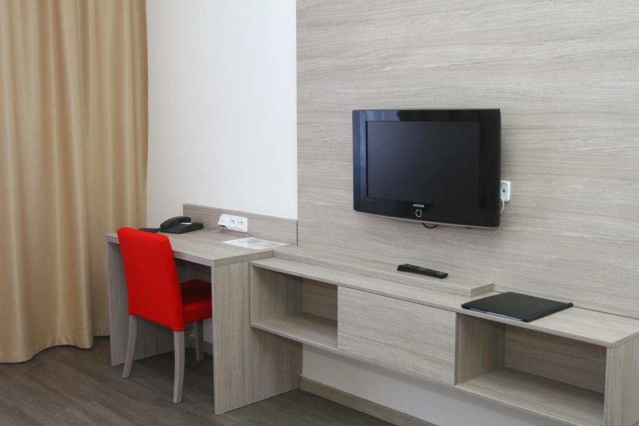 אוסטרבה Hotel Palac Elektra מראה חיצוני תמונה